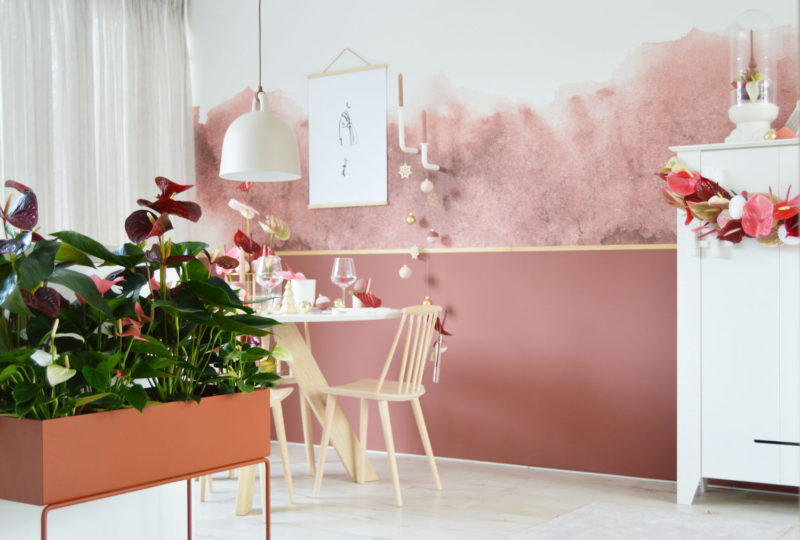 4 ideas for incorporating anthuriums in Christmas decorations