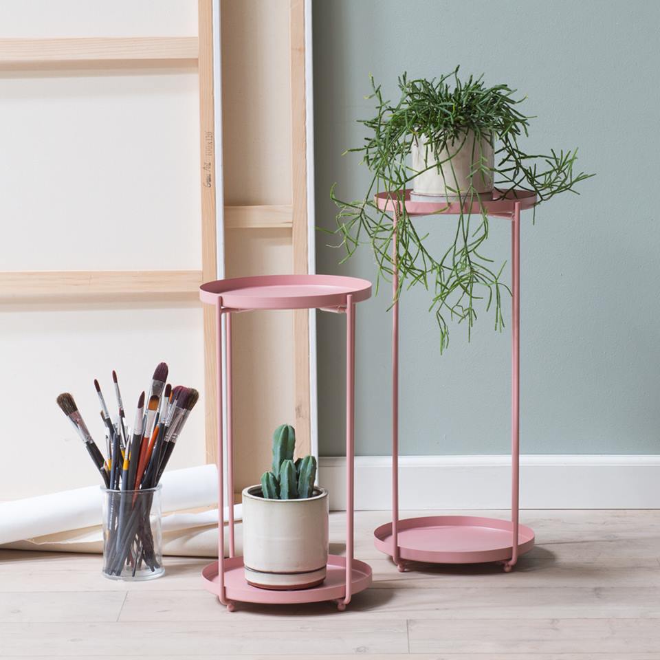 5 nifty plant stands for under €30