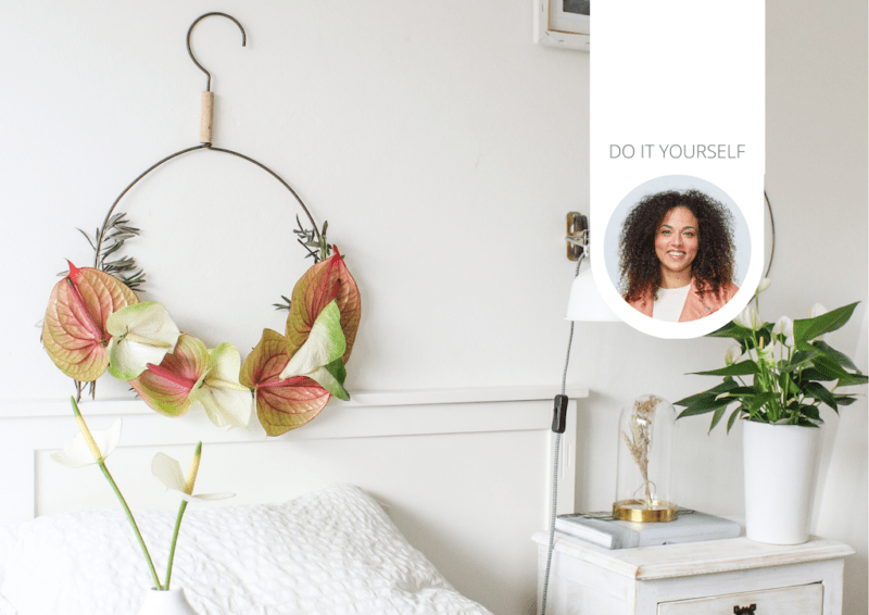 Die Anthurie in einem einzigartigen und farbenfrohen Weihnachtskranz