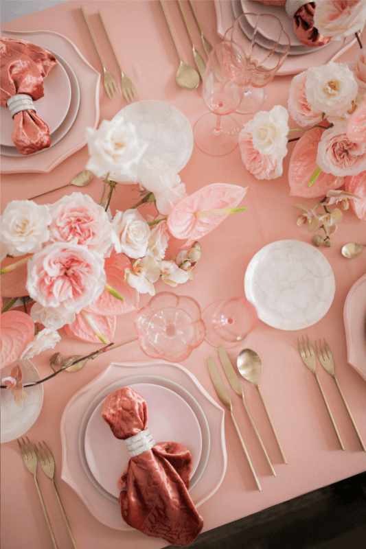 Barbie thema diner met anthuriums
